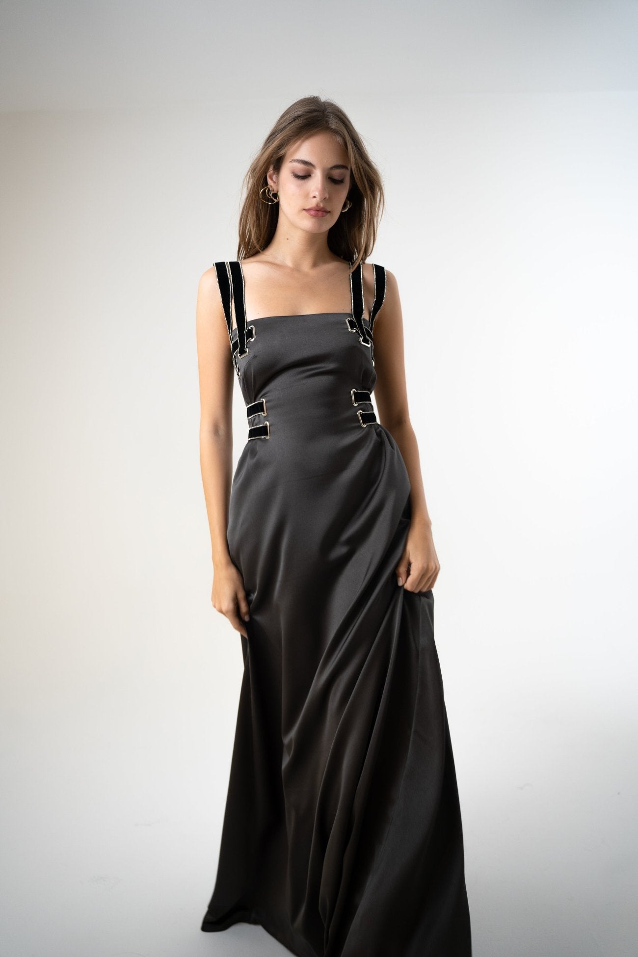 The Links Gown (Closed Back)