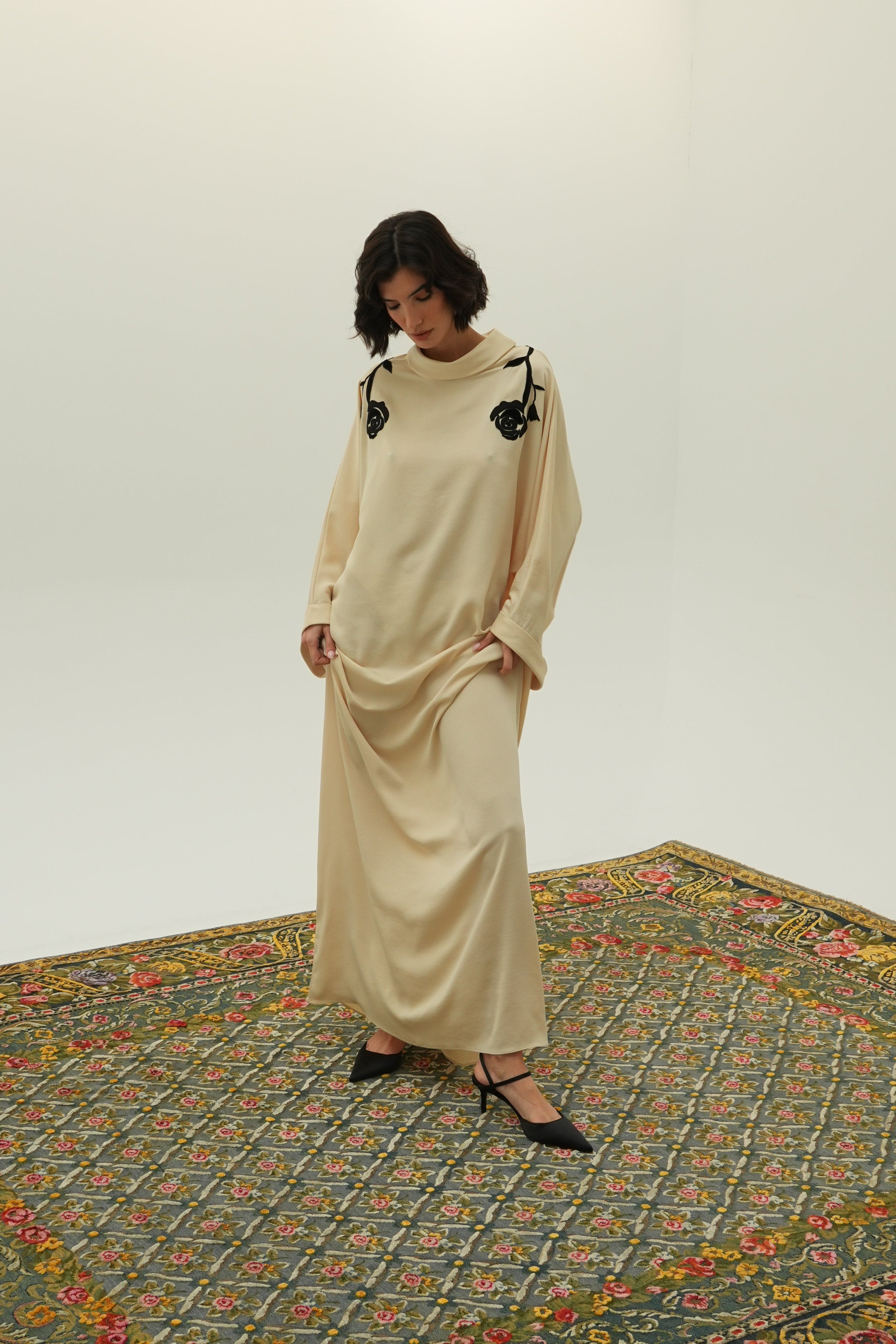 Inverted Rose Kaftan