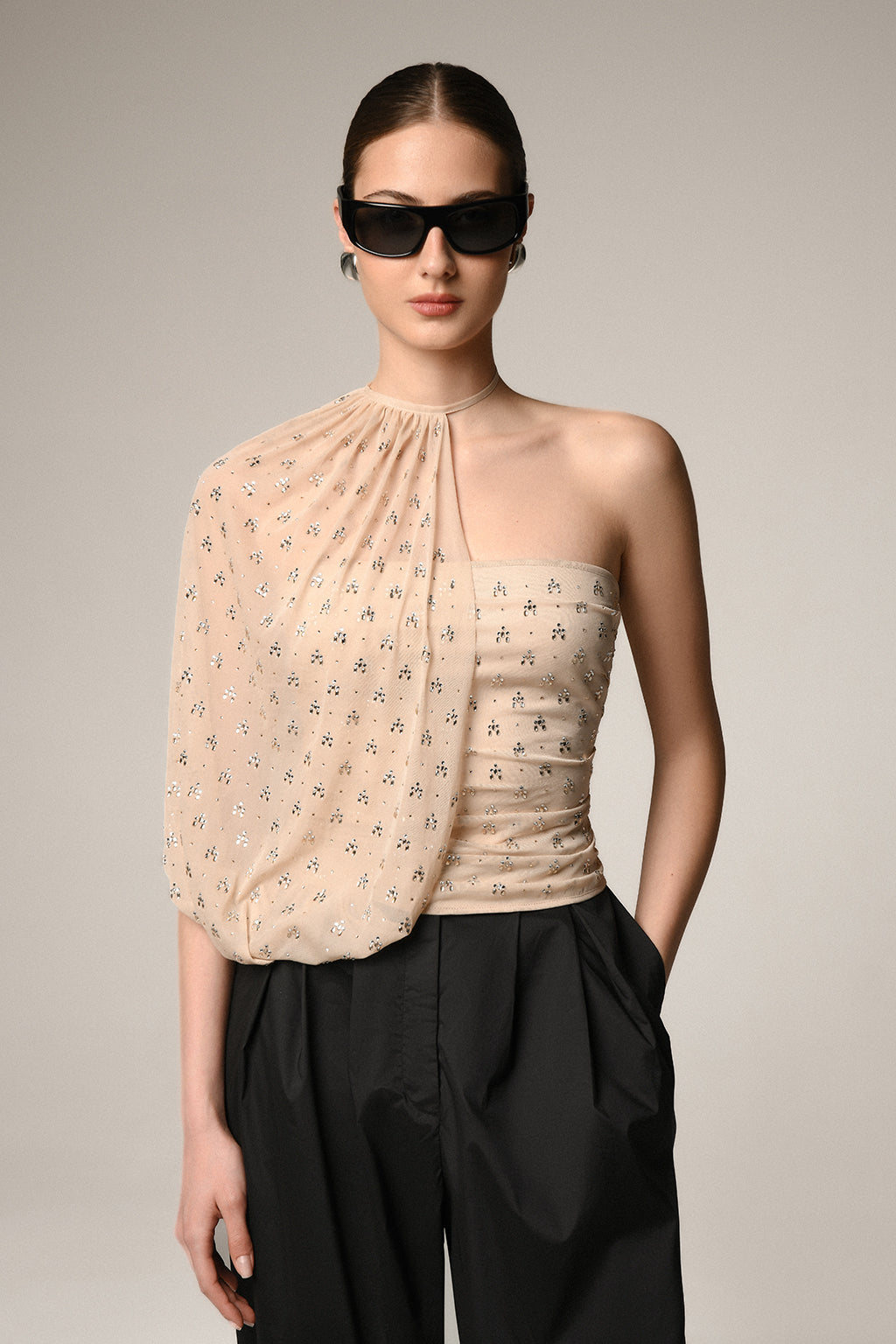 Lucia Pivot Top