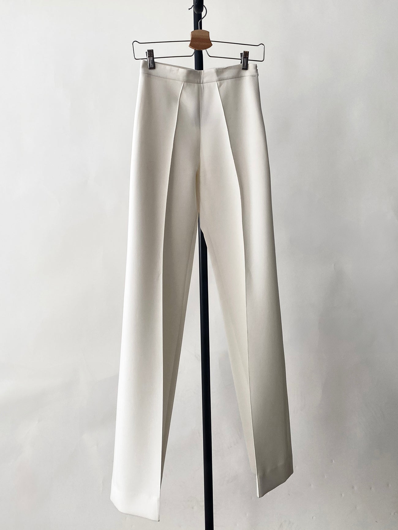 Pre-Loved Classic White Trouser