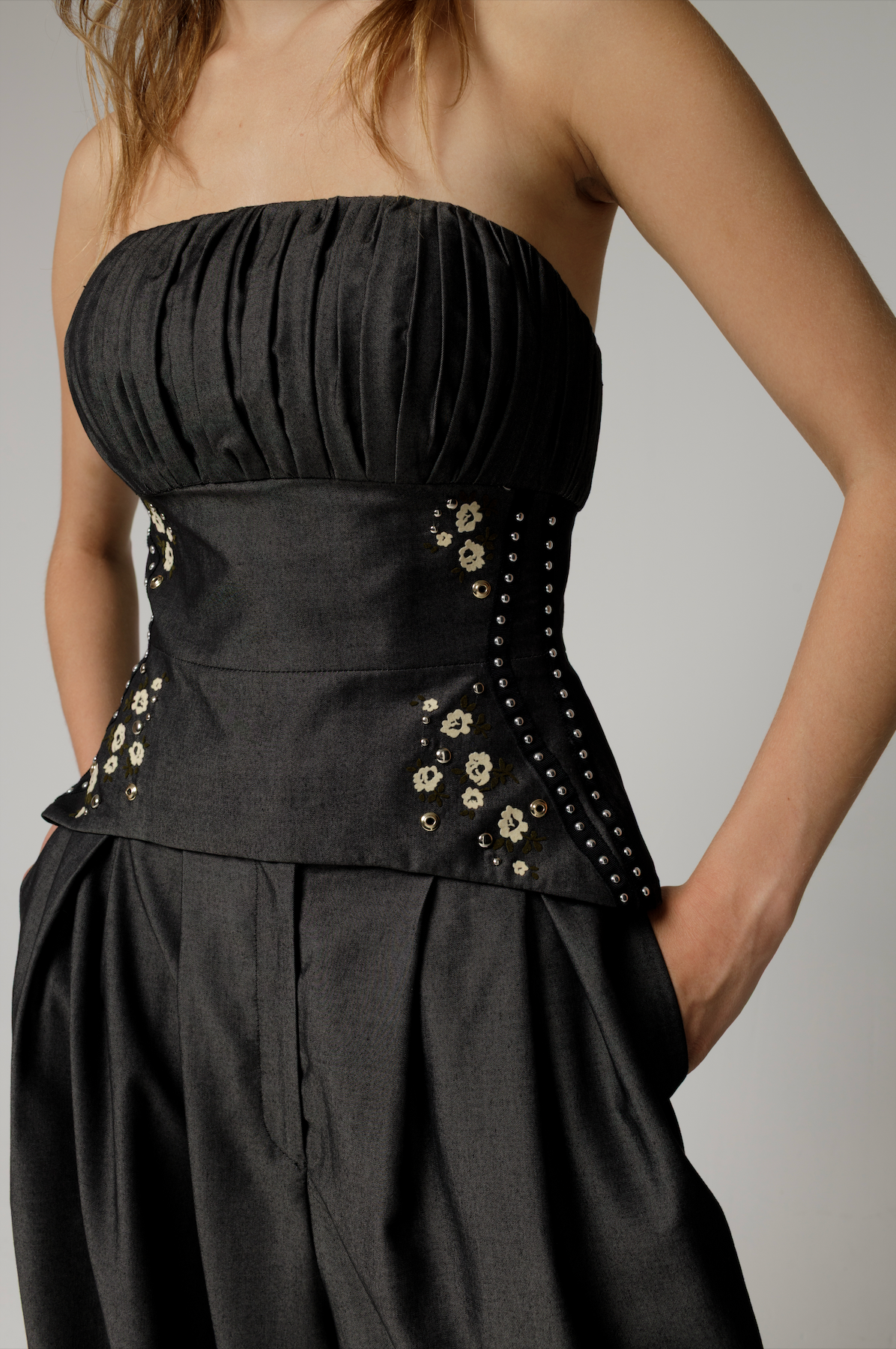 Rosette Crescent Corset