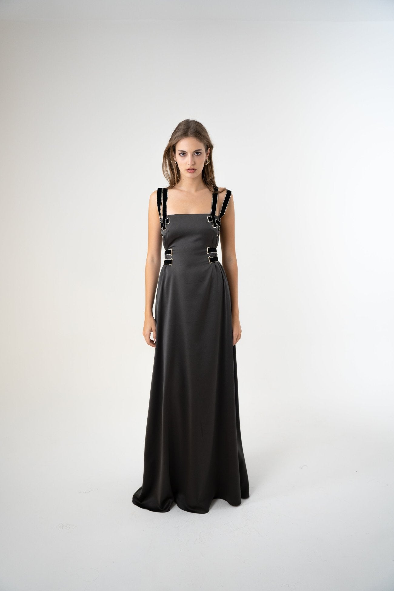 The Links Gown (Closed Back)